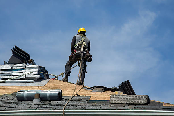 Professional Gutter Installation technician working in East Irvine, CA
